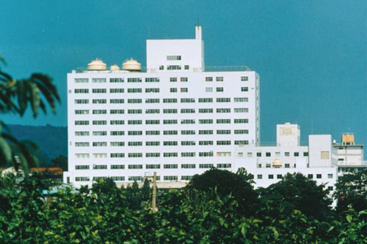 1974(昭和49)年 附属病院開設
