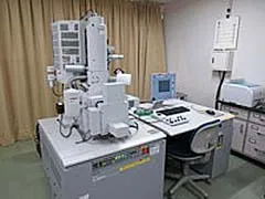 走査型電子顕微鏡(1)