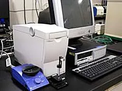 マイクロチップ電気泳動システム