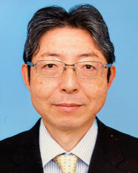 リウマチ膠原病科 秋山 雄次