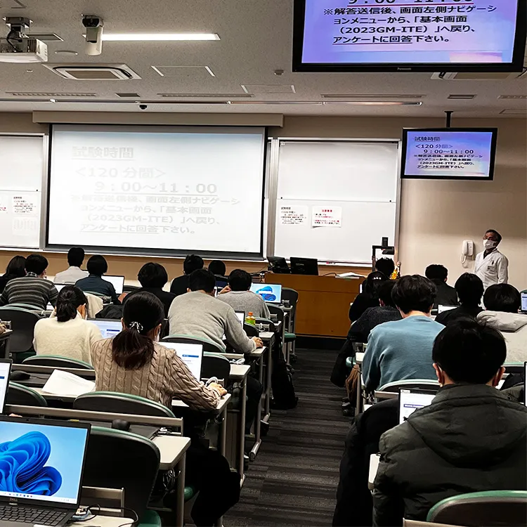 基本的臨床能力評価試験_03