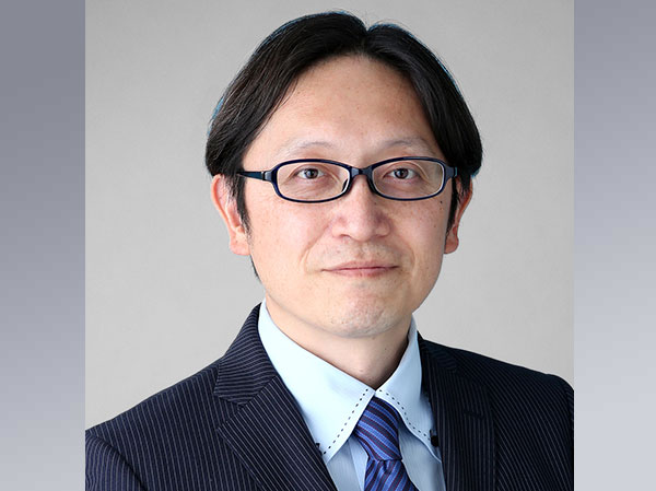 水出雅文先生